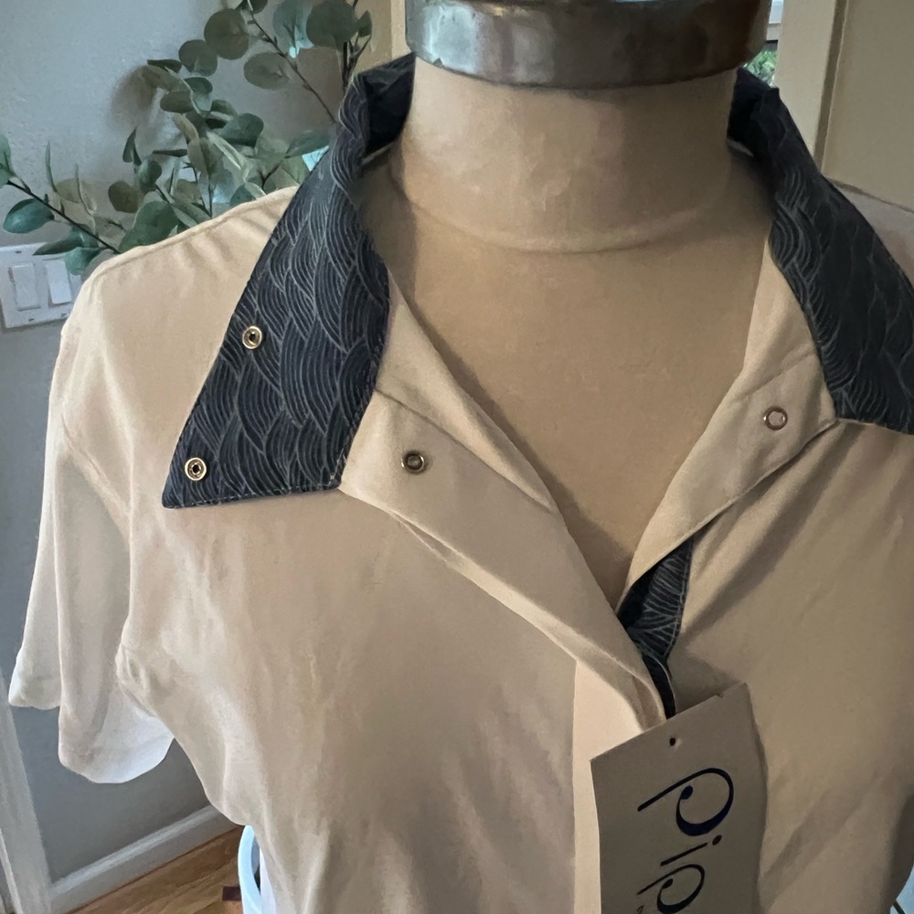 Piper by Smartpak WomensWhite Shirt with Patterned Blue Collar - Picture 3 of 7